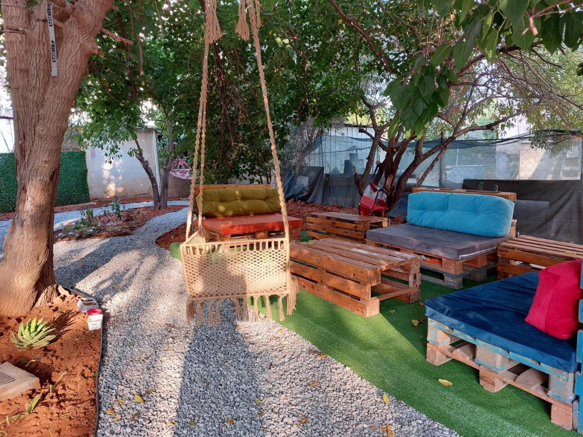 Bed and Breakfast Secret Garden No:01 Фамагуста Экстерьер фото